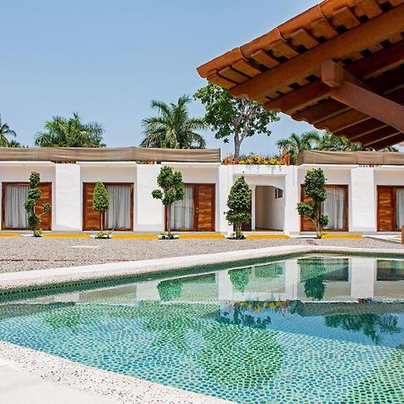 Hotel Casa Victoria Zihuatanejo Kültér fotó
