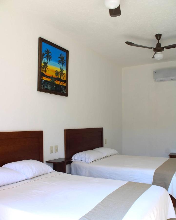 Hotel Casa Victoria Zihuatanejo Kültér fotó